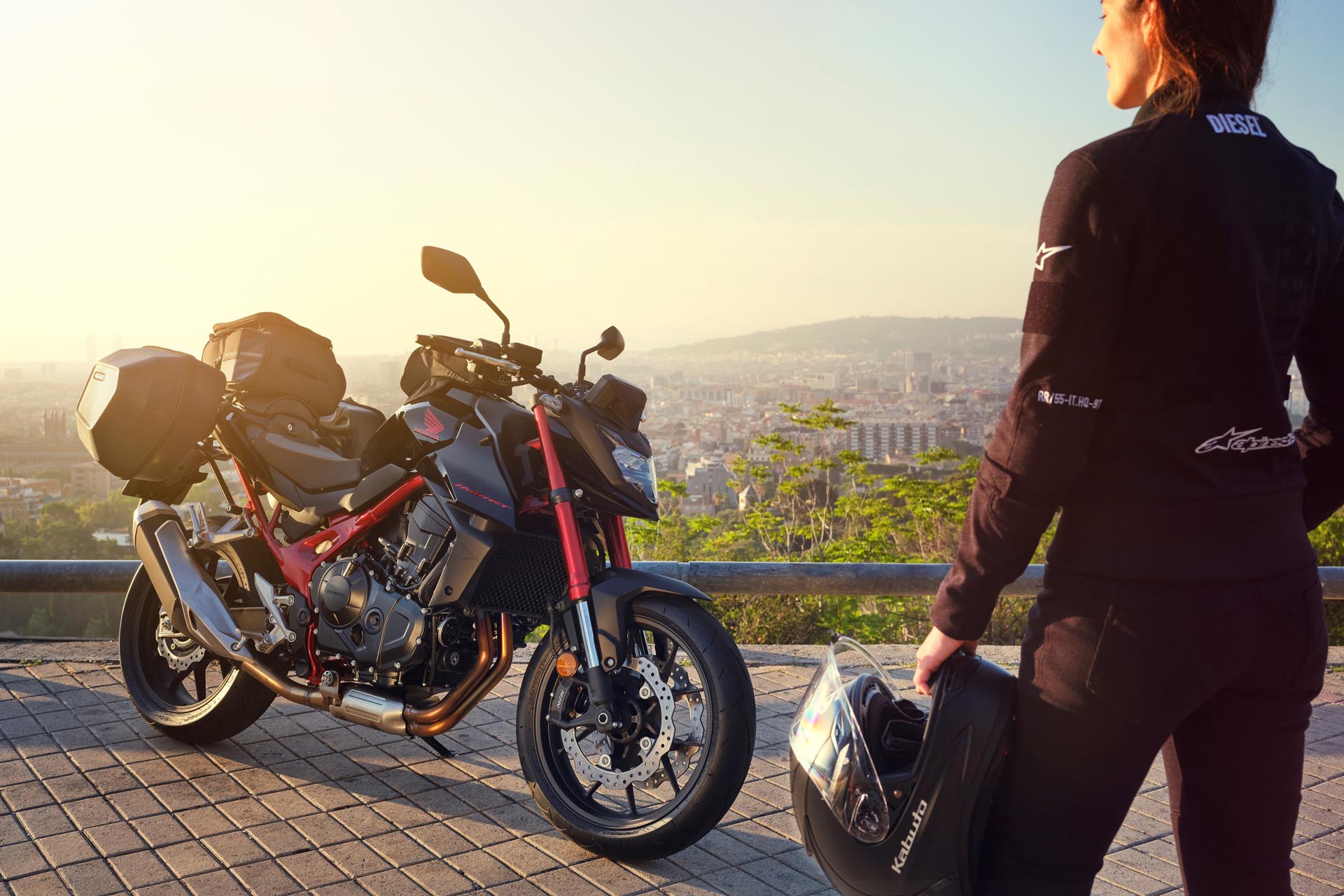23YM HONDA CB750 HORNET5