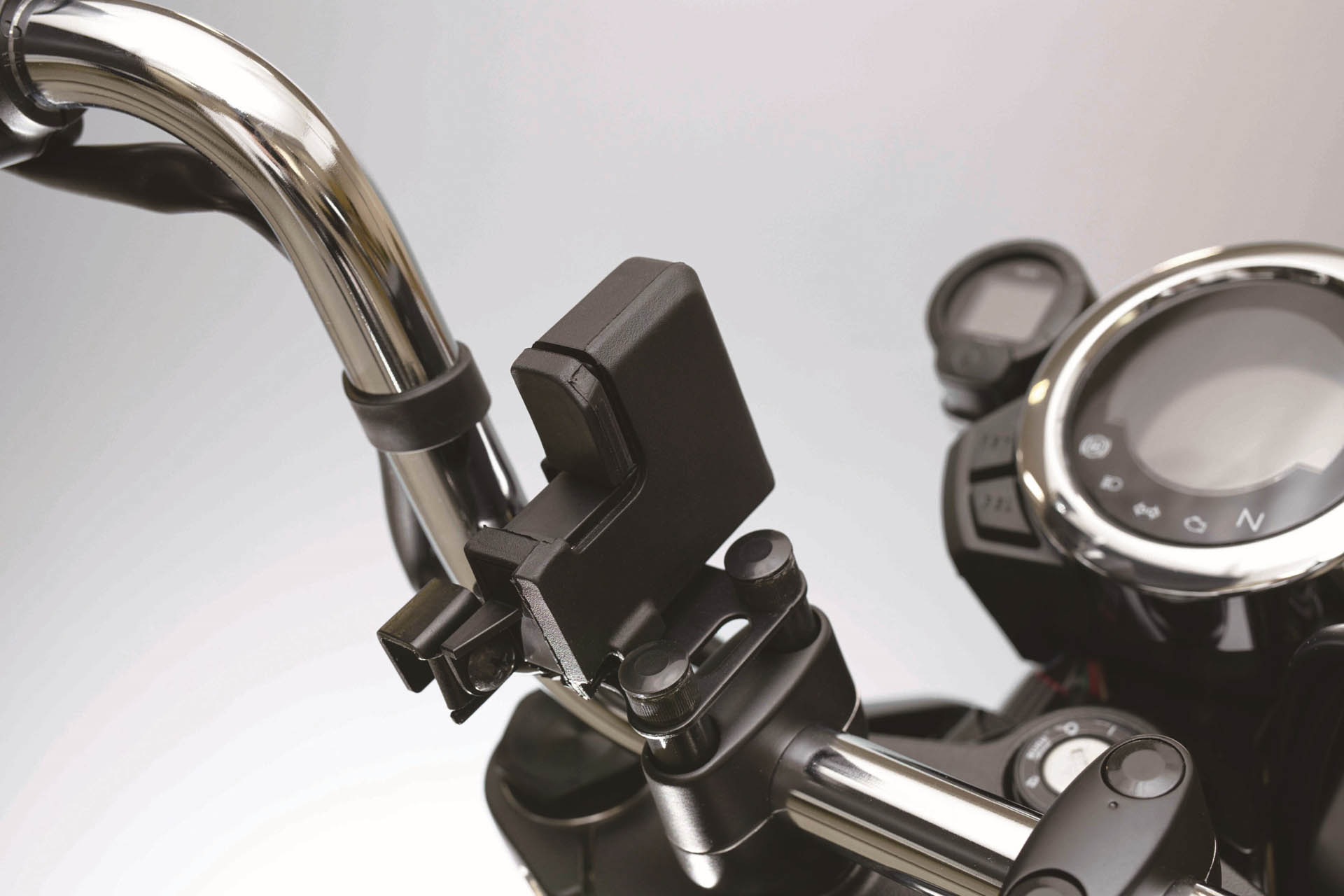 Honda ST125 DAX 2025 01