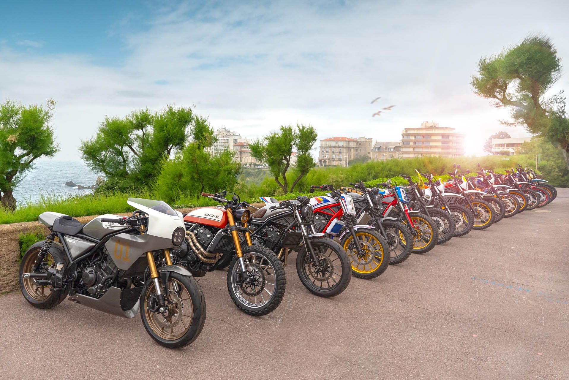 478901 Wheels and Waves - Line up