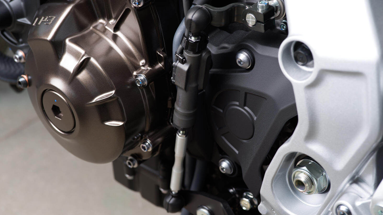 Yamaha XSR900 GP 2024 18
